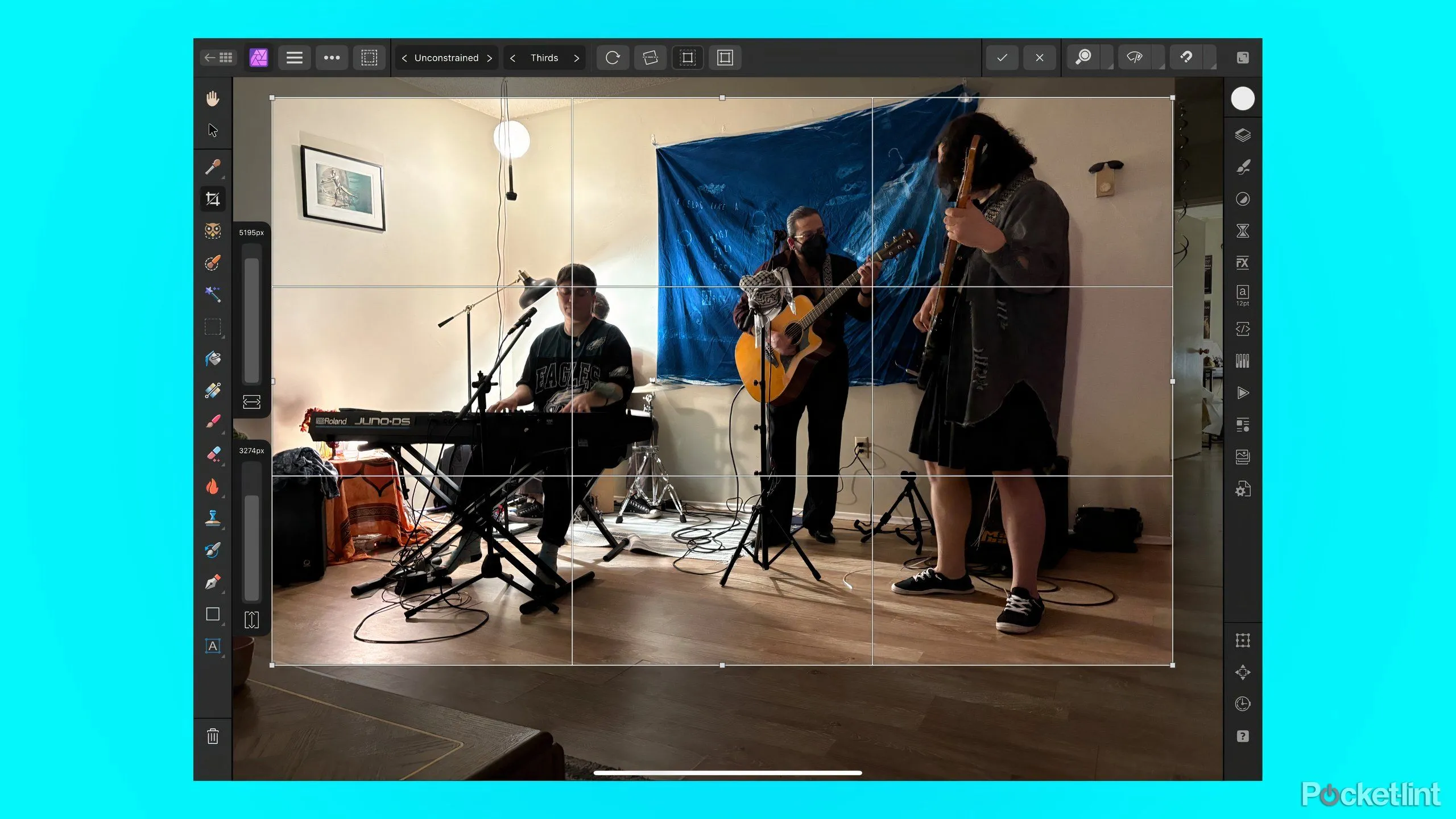 Giao diện phần mềm chỉnh sửa ảnh Affinity Photo, minh họa việc cắt (crop) ảnh