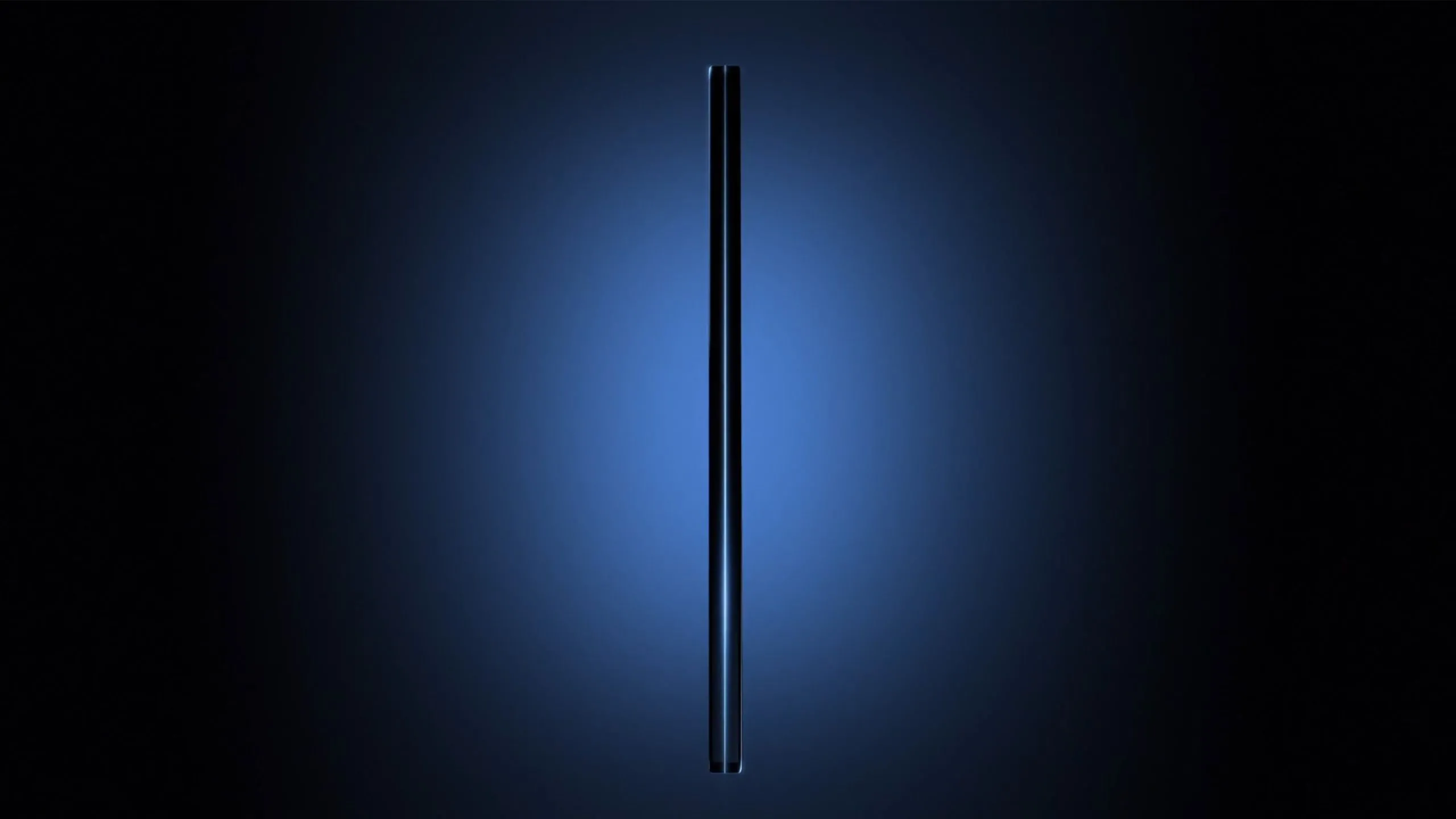Hình ảnh nhá hàng cho thấy thiết kế mỏng của điện thoại gập Samsung Galaxy Z Fold 7