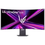 Màn hình gaming LG UltraGear 5K2K OLED cong 800R nhìn từ phía trước