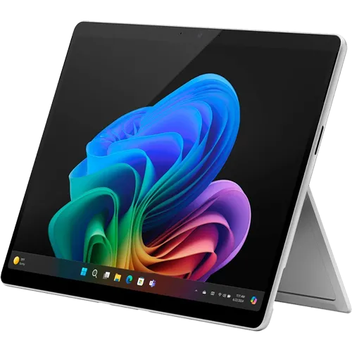 Máy tính bảng Microsoft Surface Pro 11 với bàn phím và bút