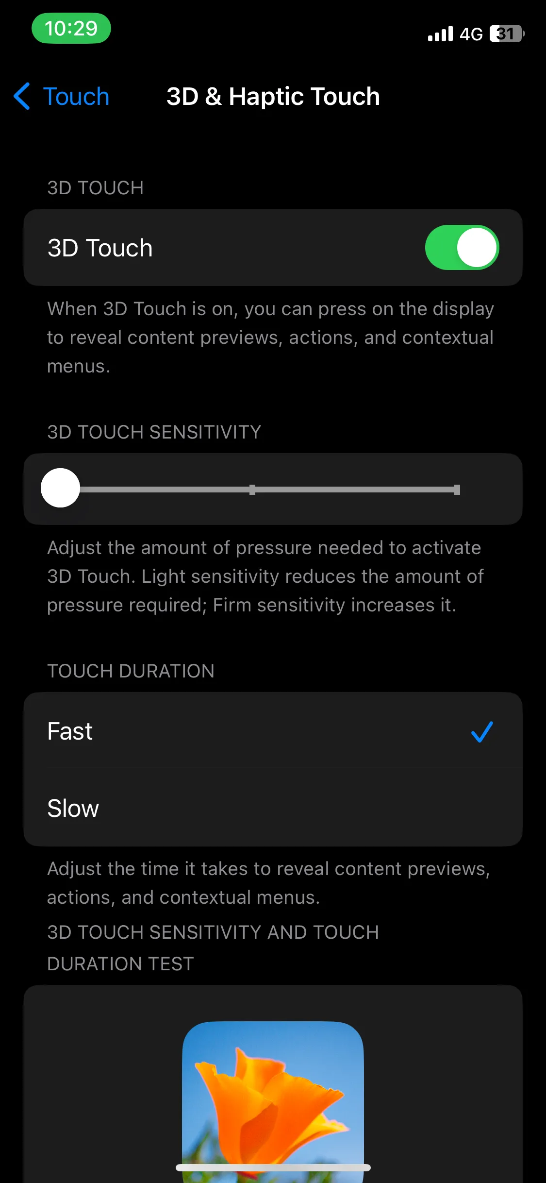 Cài đặt Haptic Touch trên iPhone, cho phép điều chỉnh thời gian phản hồi chạm nhanh hay chậm để tăng tốc độ.