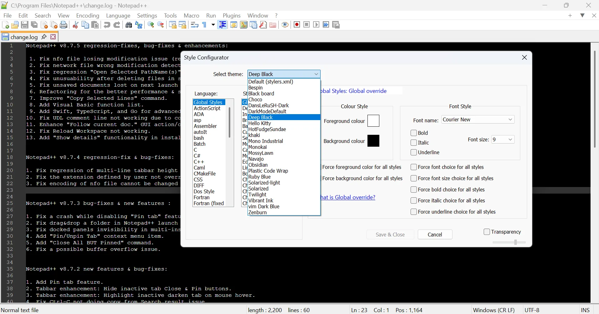 Giao diện cửa sổ Cấu hình Kiểu (Style Configurator) của Notepad++ đang hiển thị chủ đề Deep Black, cho phép tùy chỉnh màu sắc và phông chữ.