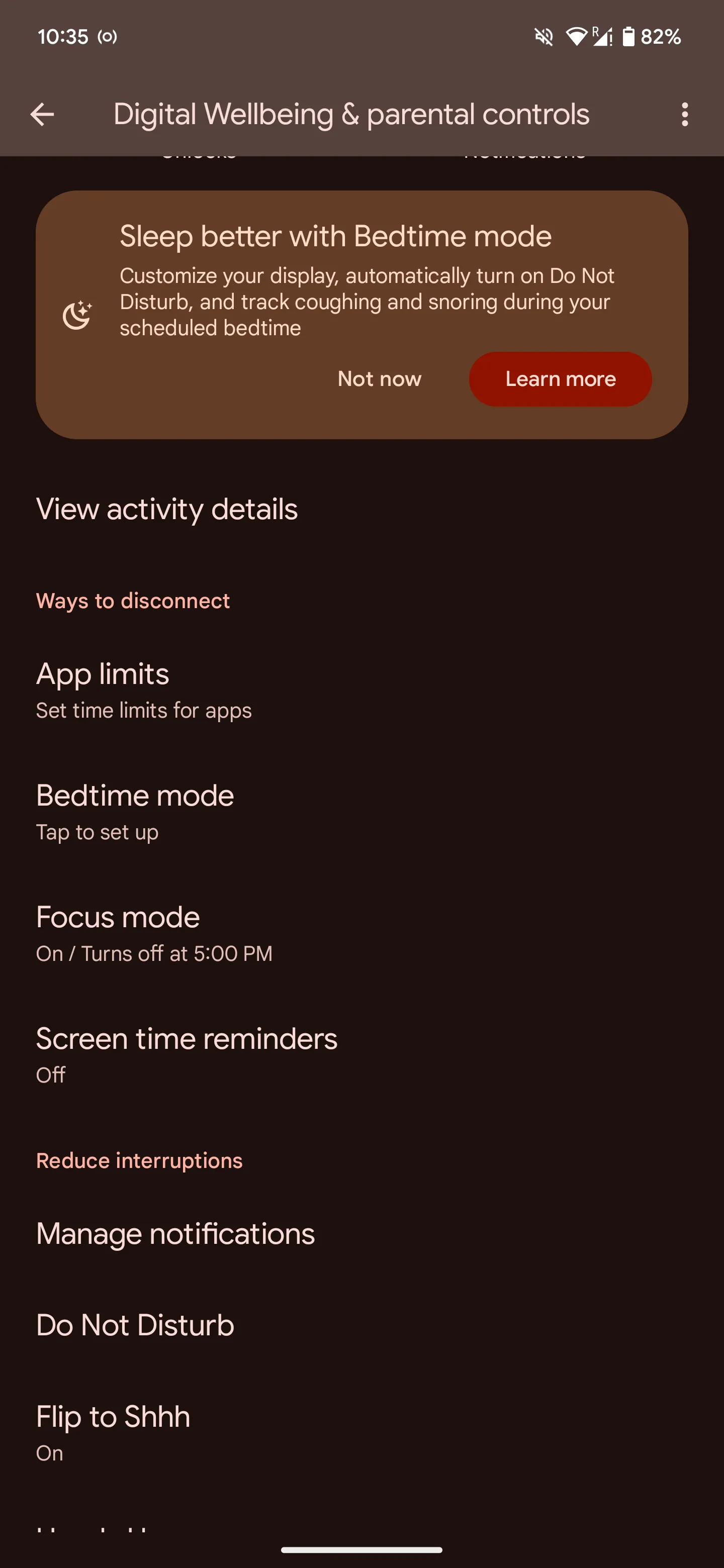 Kích hoạt Chế độ Giờ đi ngủ (Bedtime Mode) trong cài đặt Digital Wellbeing của Android.