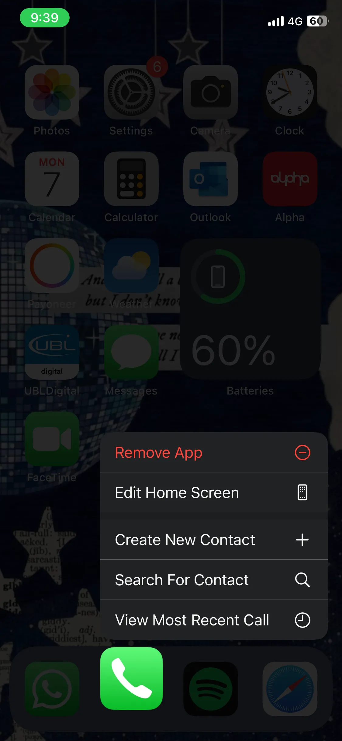 So sánh giao diện iPhone khi bật và tắt chế độ Giảm độ trong suốt, minh họa cách tối ưu hiển thị để tăng hiệu suất.