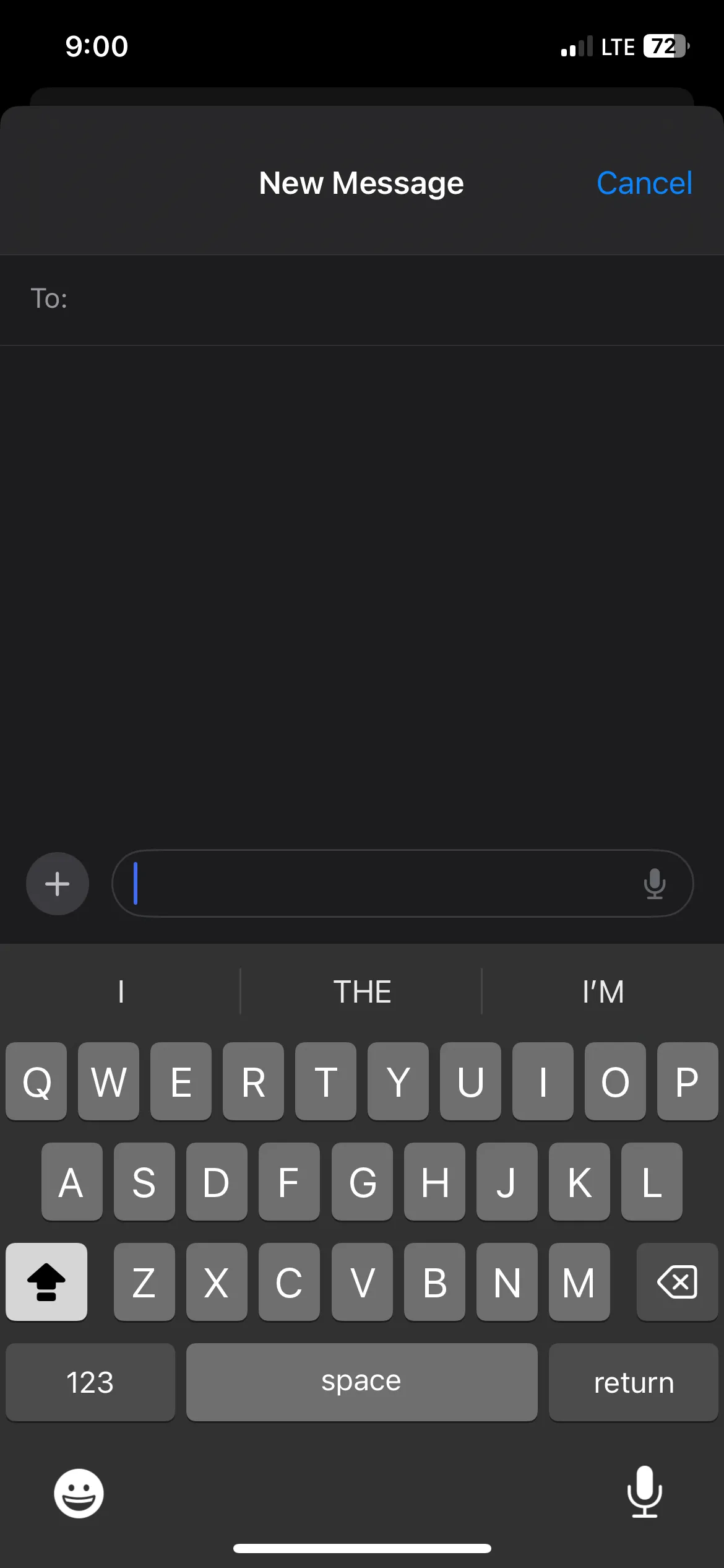Bàn phím iPhone hiển thị chế độ Caps Lock được bật