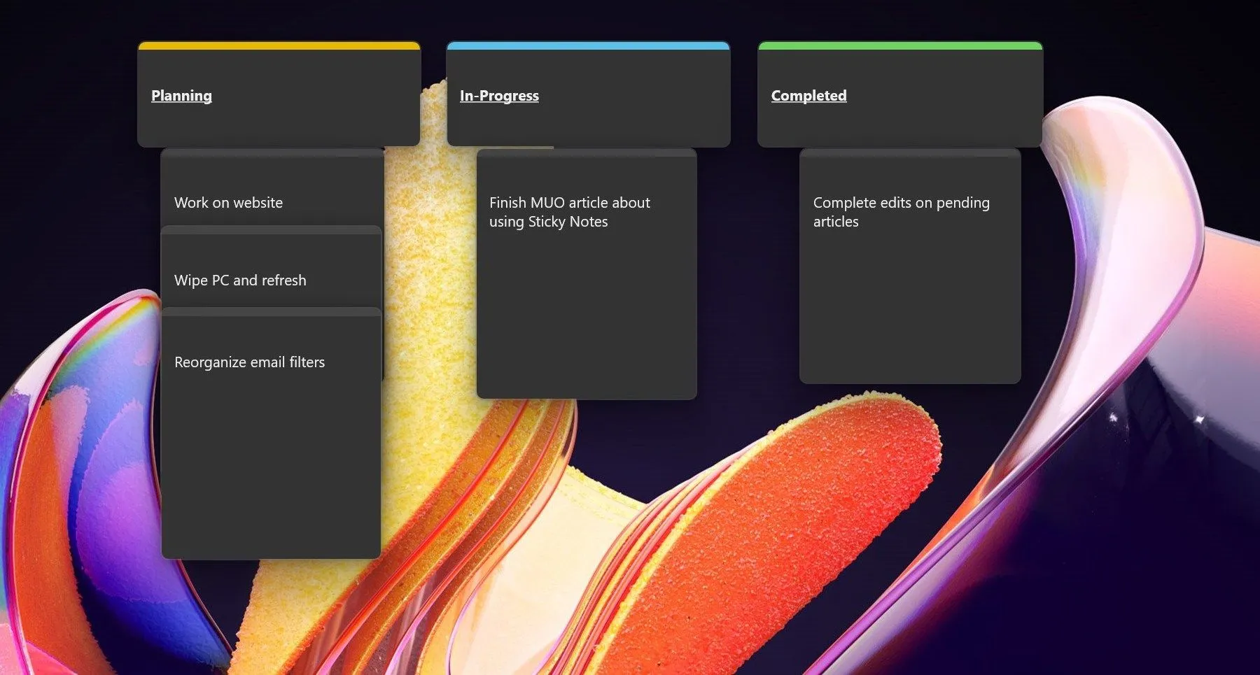 Bảng Kanban tạm thời được tạo từ các ghi chú Sticky Notes trên desktop Windows