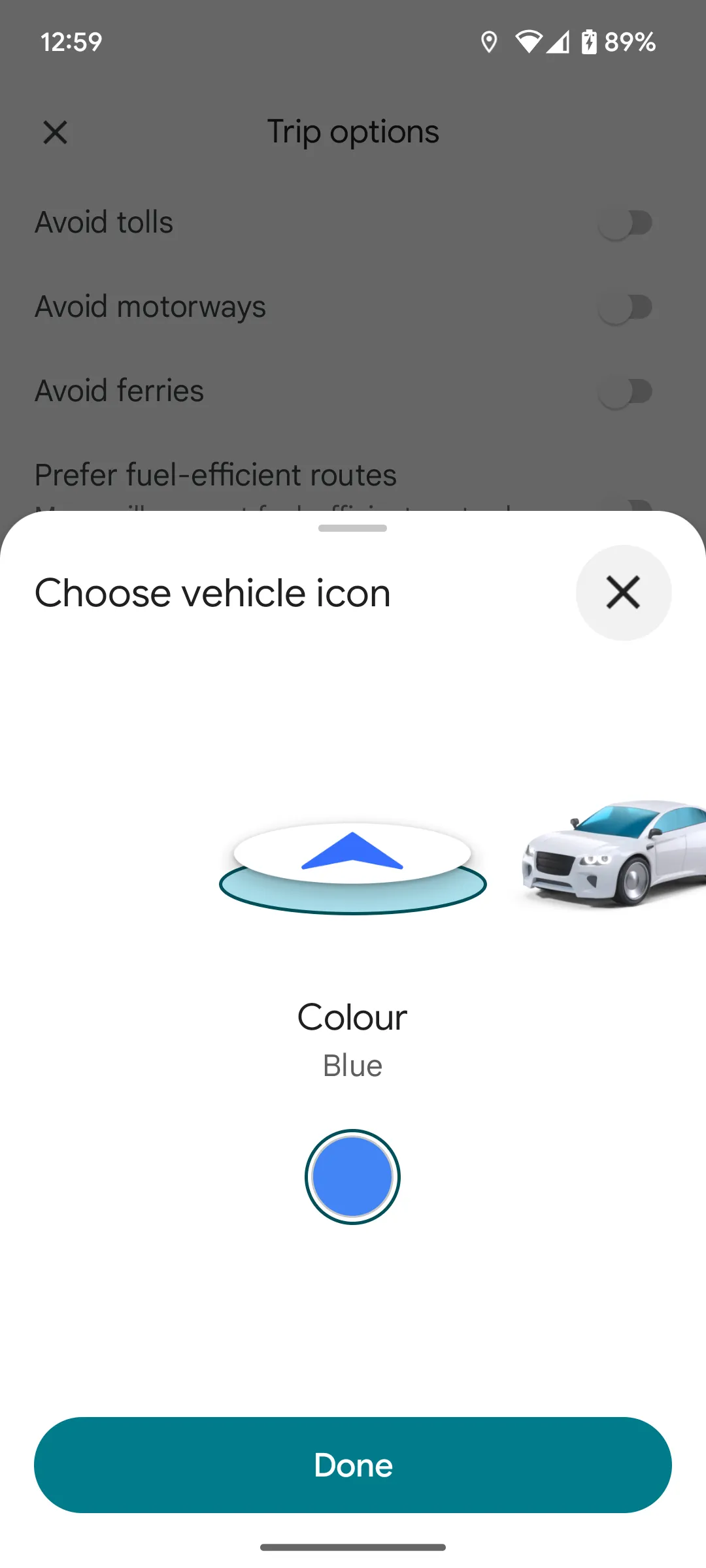 Các biểu tượng xe mặc định và cũ của Google Maps, bao gồm mũi tên xanh và ba mẫu xe cơ bản.