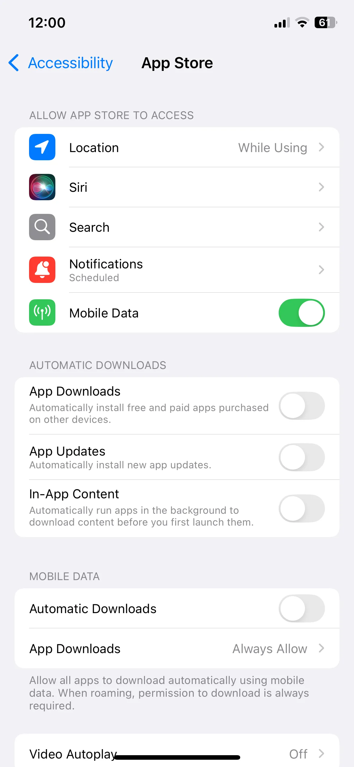 Cài đặt App Store trên iPhone, tắt mục Tải về tự động để tối ưu hiệu năng