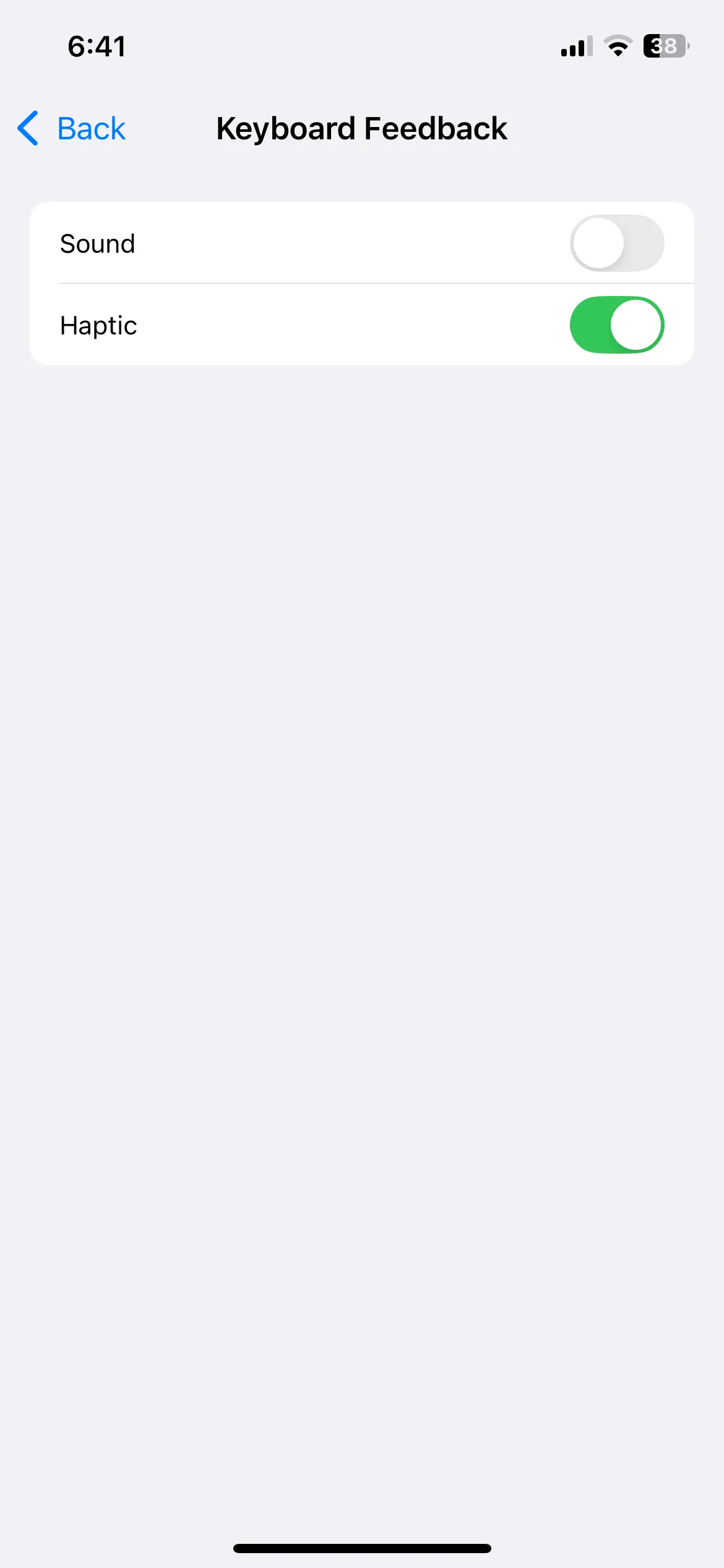 Cài đặt phản hồi bàn phím trên iPhone để tắt âm thanh gõ phím