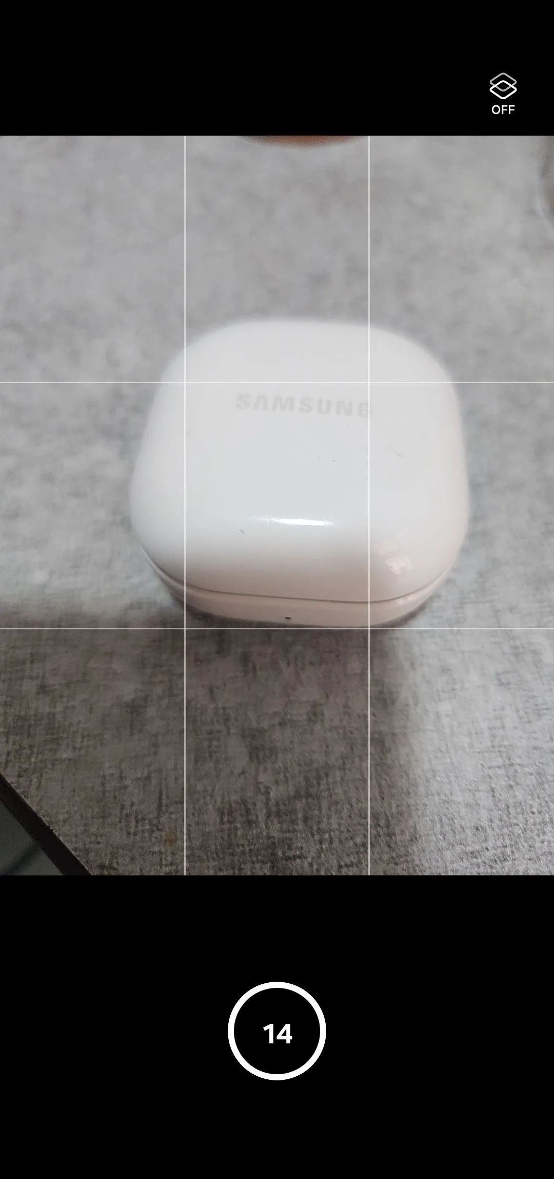 Điện thoại Samsung đang quay ảnh GIF trực tiếp trong ứng dụng camera