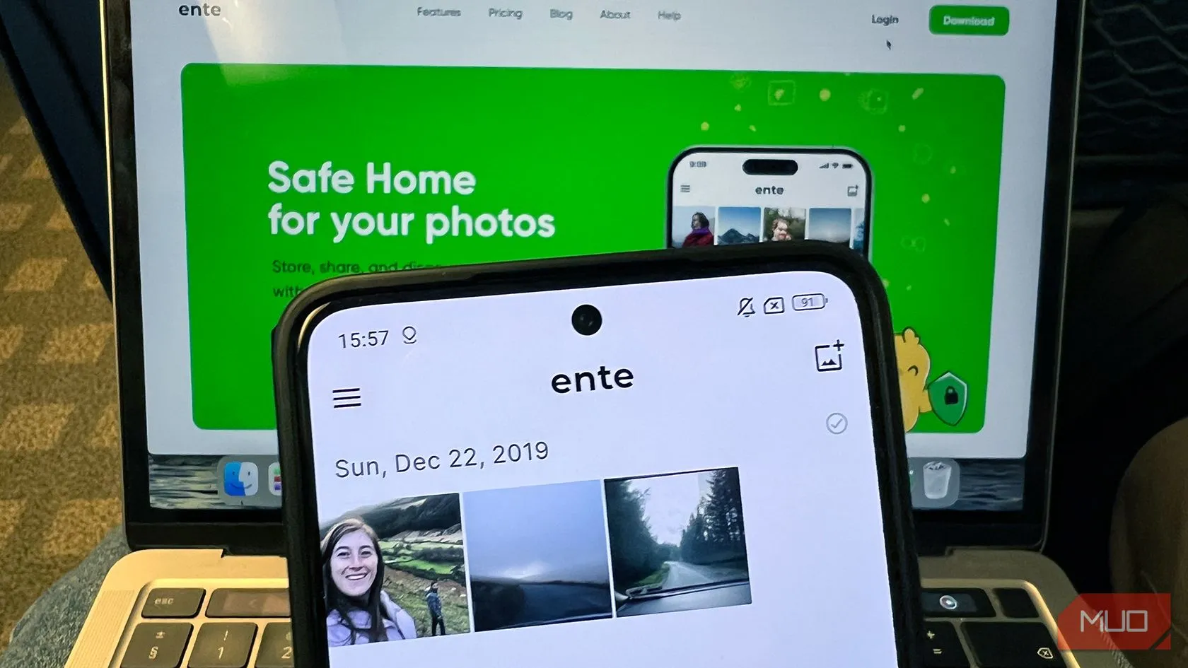 Ente Photos trên Android và MacBook