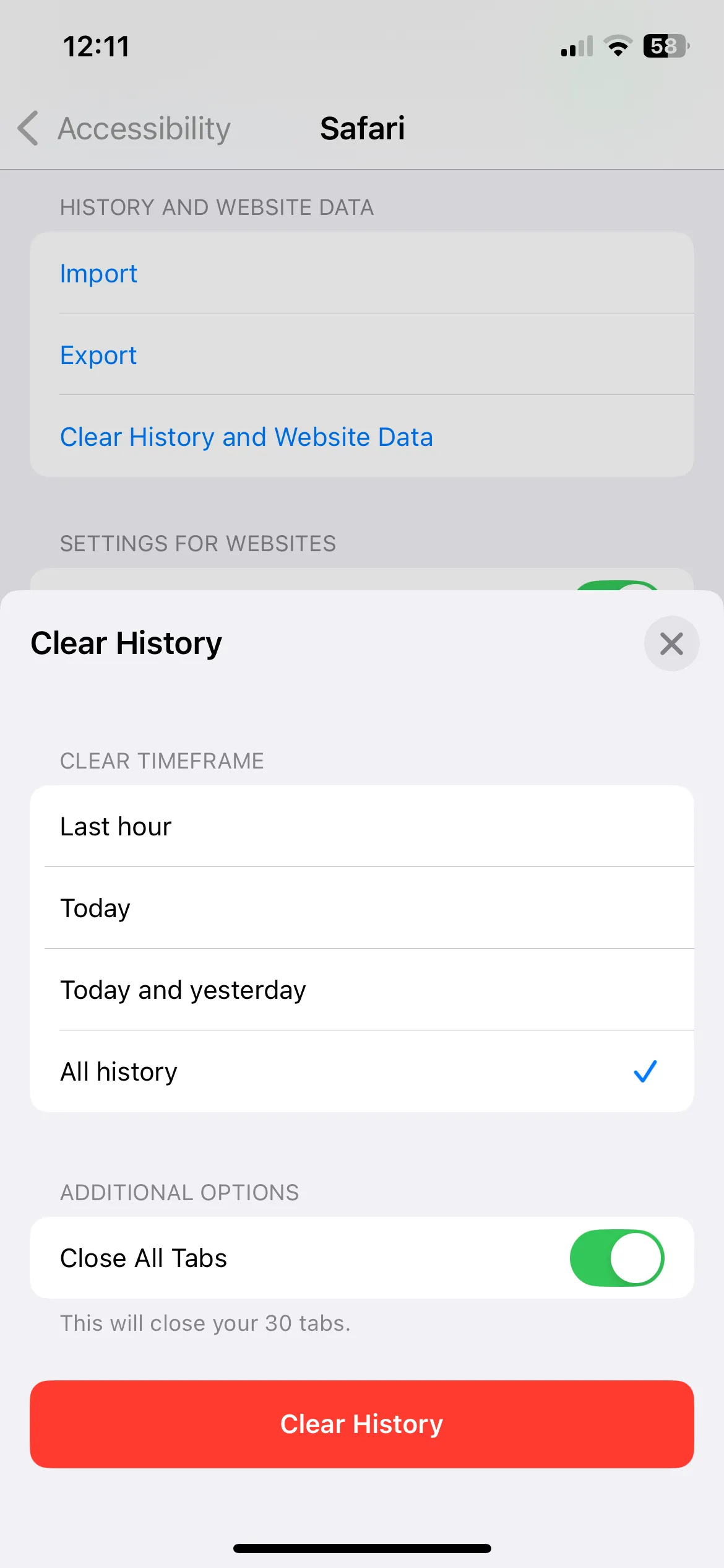 Giao diện cài đặt Safari để xóa lịch sử và dữ liệu trang web trên iPhone