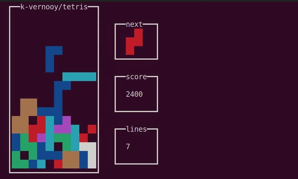 Giao diện trò chơi Tetris đang chạy trong cửa sổ terminal của Linux