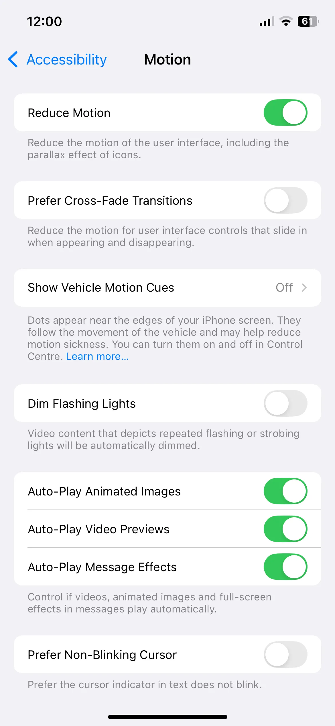 Kích hoạt tính năng Giảm chuyển động trong cài đặt trợ năng iPhone để tăng hiệu suất