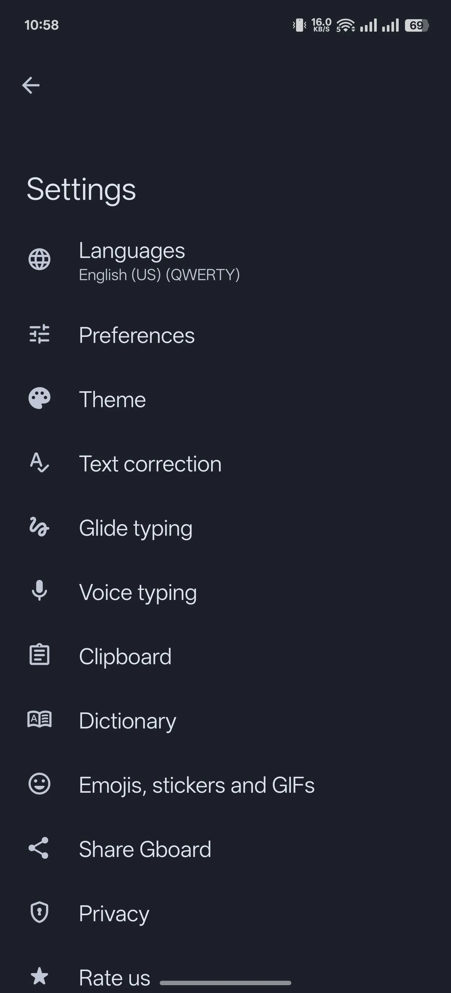 Kích hoạt tính năng lưu ảnh chụp màn hình vào khay nhớ tạm trong cài đặt Gboard.