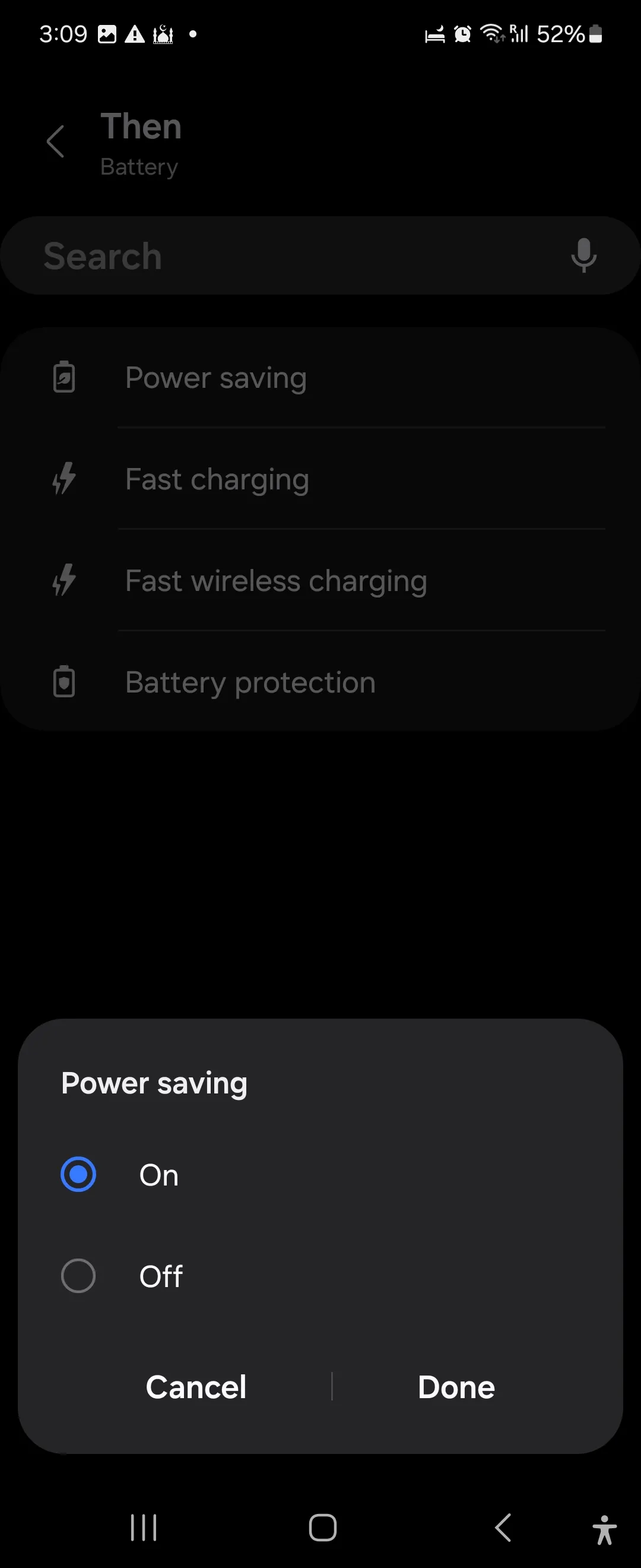 Màn hình bật chế độ tiết kiệm pin tự động trong ứng dụng Samsung Modes and Routines, hiển thị điều kiện kích hoạt khi pin yếu.