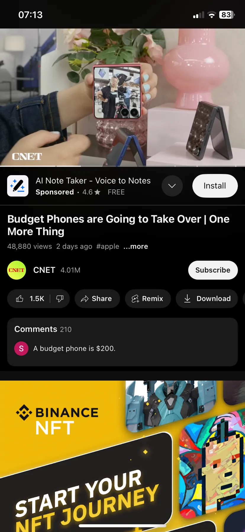 Màn hình video YouTube bị che bởi hai quảng cáo cùng lúc gây khó chịu cho người xem