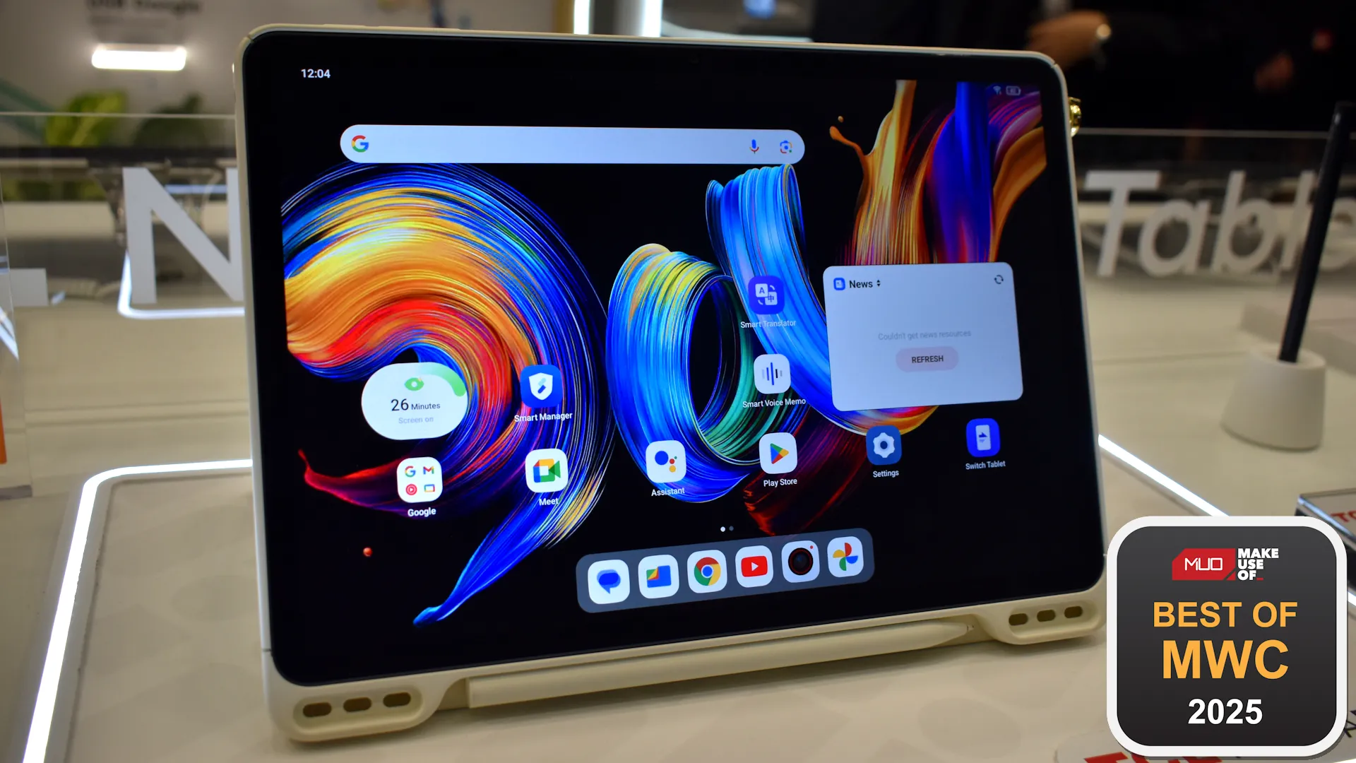 Máy tính bảng TCL Nxtpaper 11 Plus được trưng bày tại MWC 2025, nổi bật với màn hình Nxtpaper.