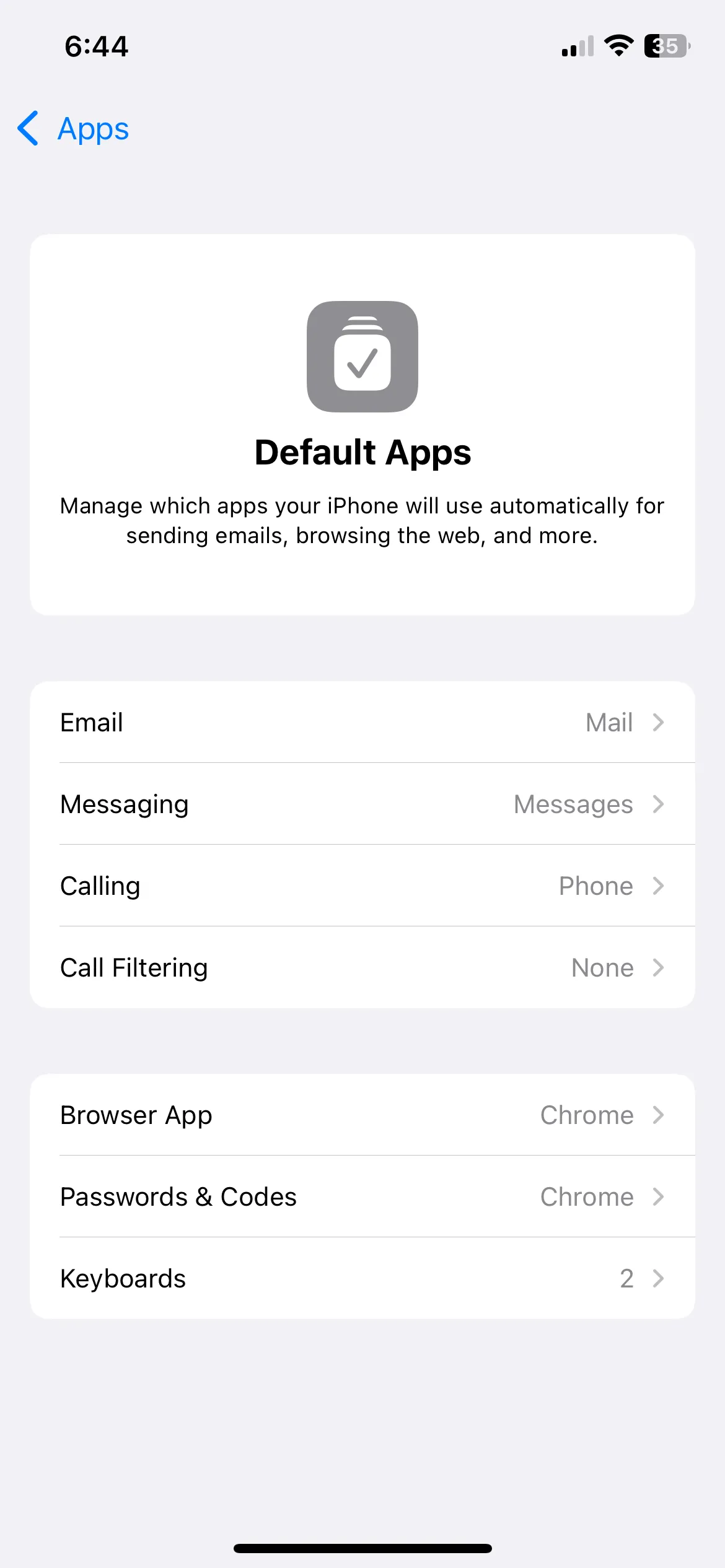 Menu cài đặt ứng dụng mặc định trên iPhone cho trình duyệt, email, v.v.