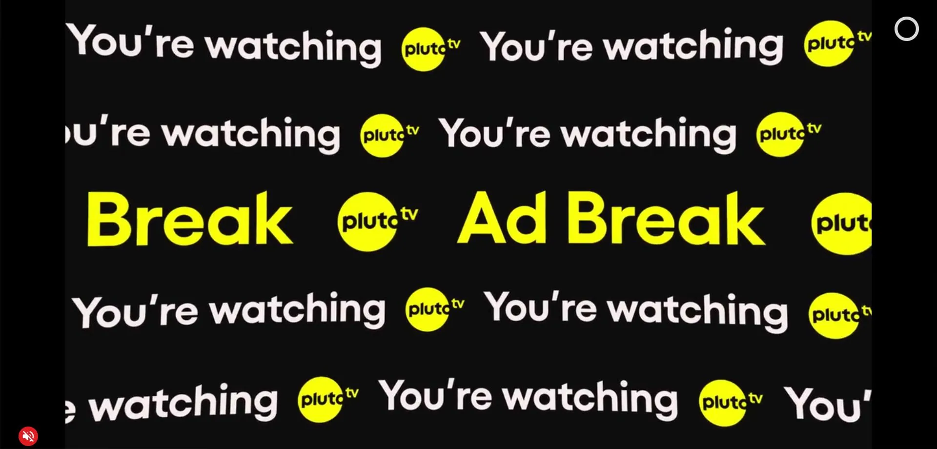 Một đoạn quảng cáo đang chiếu trên màn hình Pluto TV