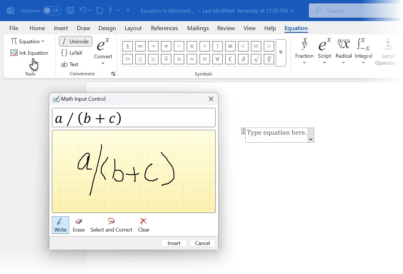 Sử dụng tính năng Ink Equation trong Word để viết công thức toán học bằng tay và chuyển đổi thành văn bản.
