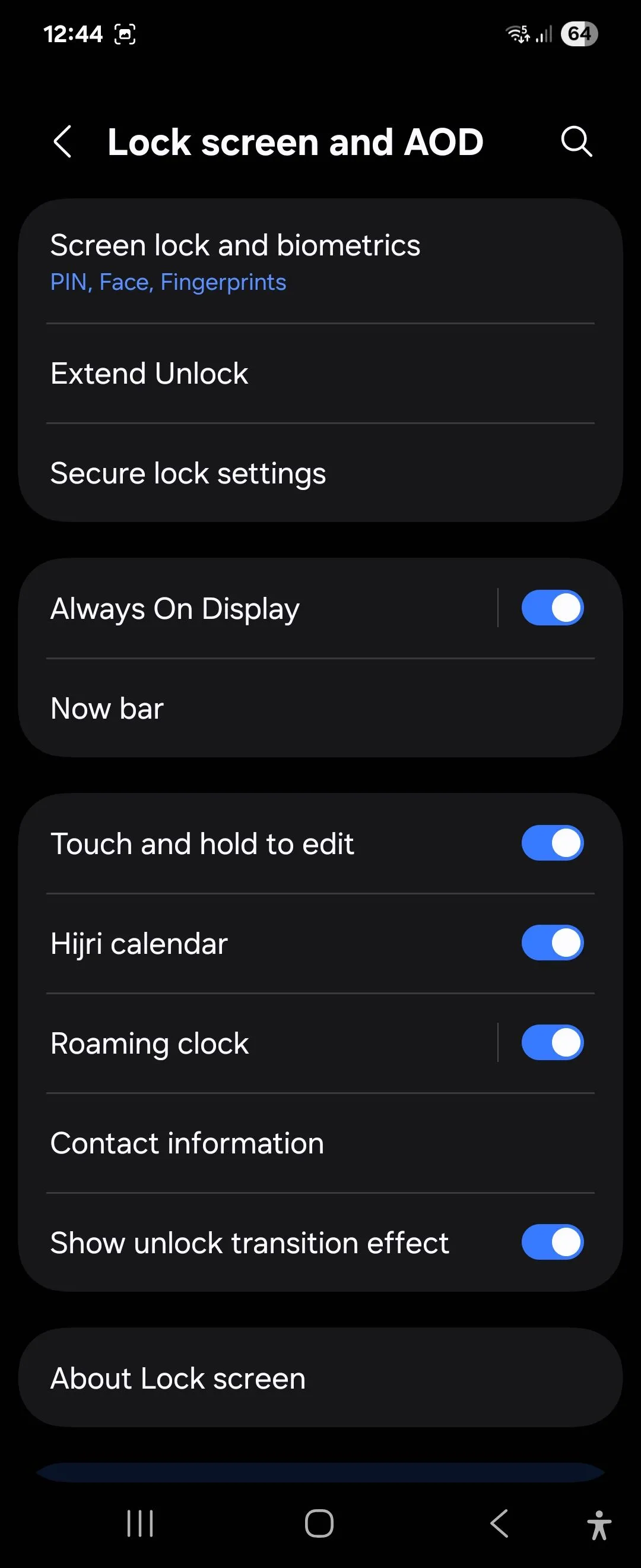Samsung Nhá Hàng Điện Thoại Gập Thế Hệ Mới: Mỏng Nhất, Nhẹ Nhất và Tiên Tiến Nhất?