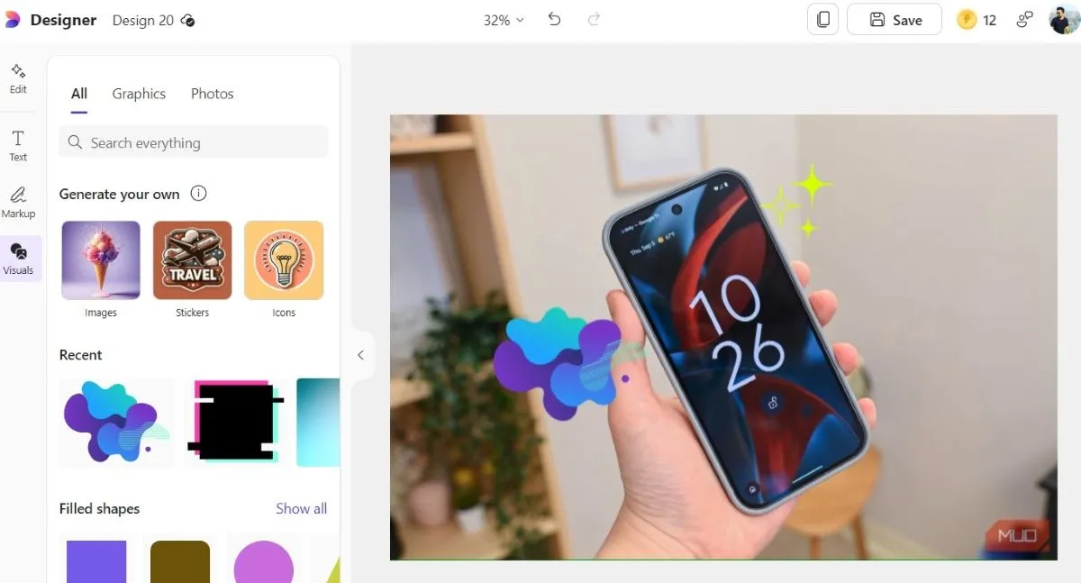 Thư viện đồ họa và ảnh stock phong phú trong tab Visuals của Microsoft Designer