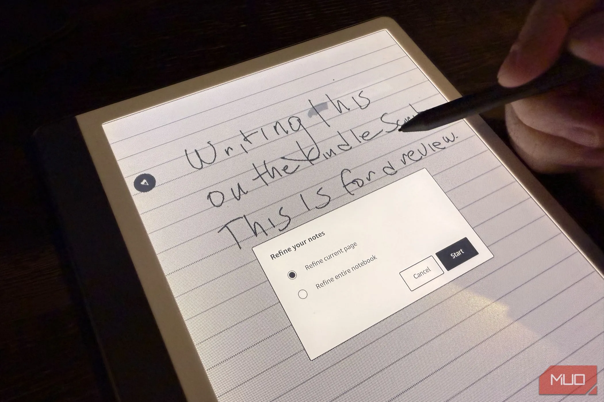Tính năng tinh chỉnh chữ viết tay bằng AI trên Amazon Kindle Scribe 2024, cải thiện chất lượng ghi chú