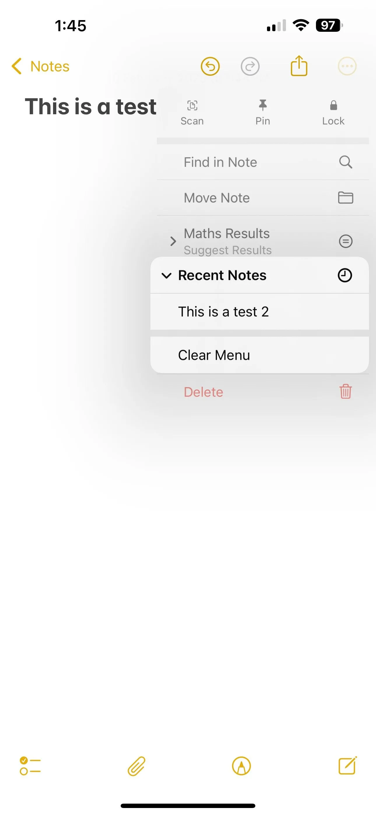 Tùy chọn 'Xóa menu' để xóa danh sách ghi chú gần đây trong ứng dụng Ghi chú iOS 18.